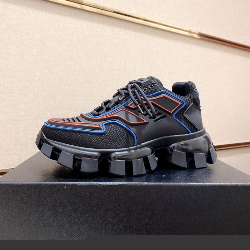 Pra*a casual shoes